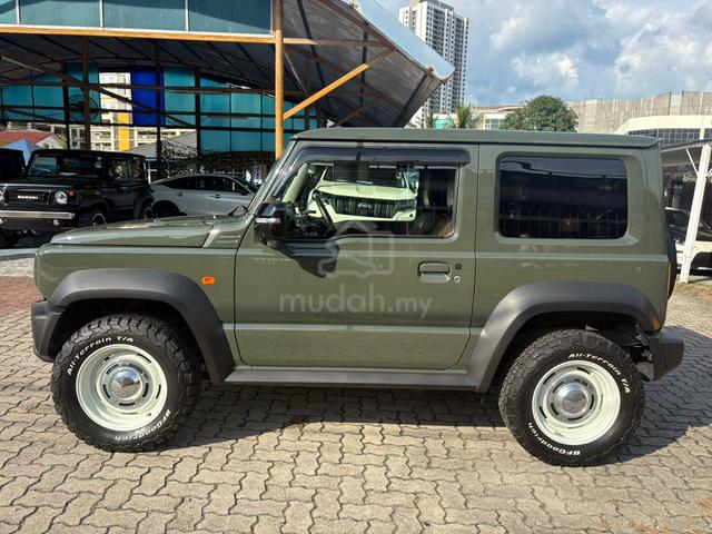 Suzuki JIMNY 1.5 Army Green Special Grill 4WD - 4