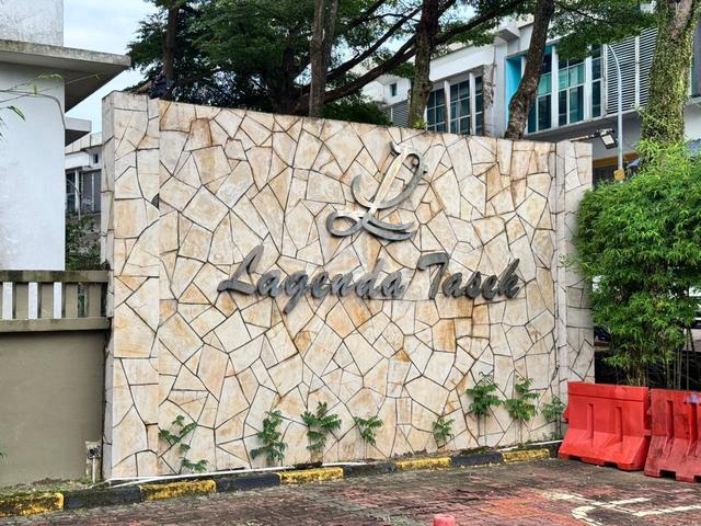 Lagenda Tasek Luxurious Suites 1