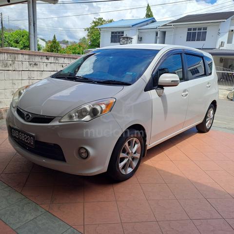 2011 Perodua ALZA 1.5 EZi (A)serupa baru - 1