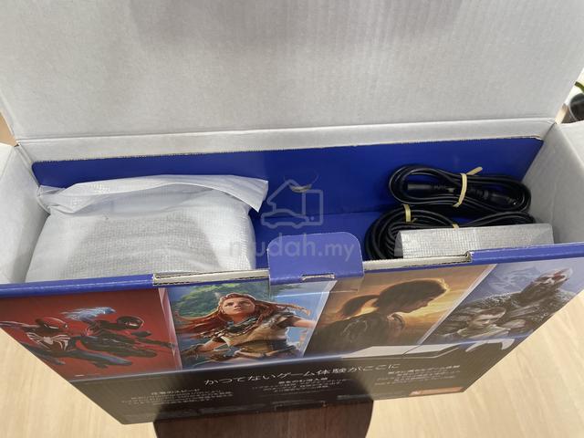 Carousel Image