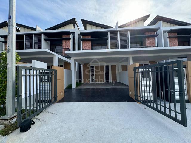 NEW UNIT 20X88 2 Storey House M3 Residence Sungai Merab Bangi 1