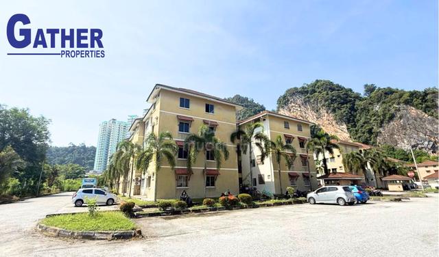 Permai Lake View Apartment 1