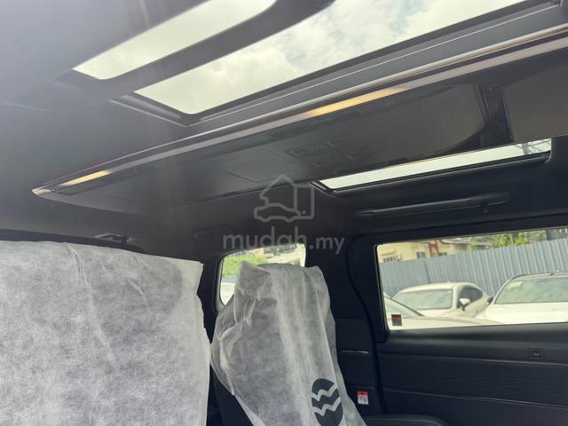 2023 Toyota ALPHARD 2.5 Z MOONROOF / ROOF MONITOR - 4