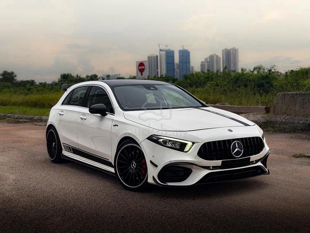 2019/22 Mercedes Benz A35 2.0 AMG 4 MATIC (A) - 1