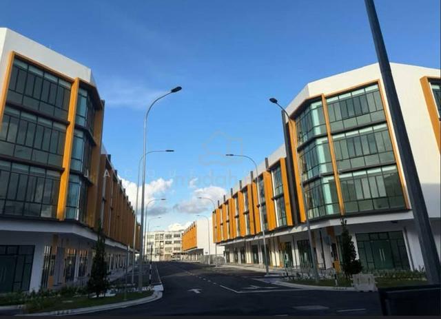 Permas Jaya New Shop Lot For Rent / Prime Commercial Location 1