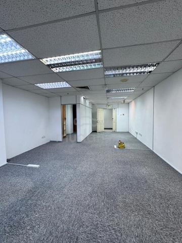 Wisma UOA II, Jalan Pinang, Kuala Lumpur 1
