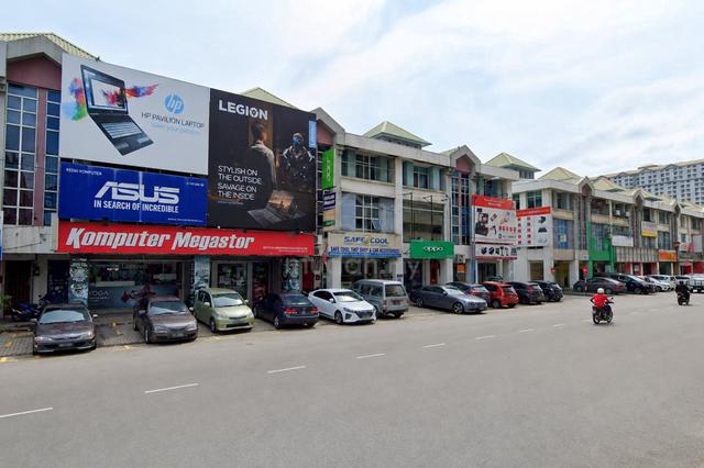 Ground Floor Shoplot Facing Pacific Megamall Perai 1