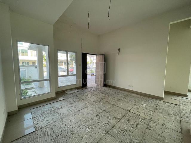 [Semi-D] 3sty Regency Parc Saujana Bandar Country Homes Anggun Rawang 1