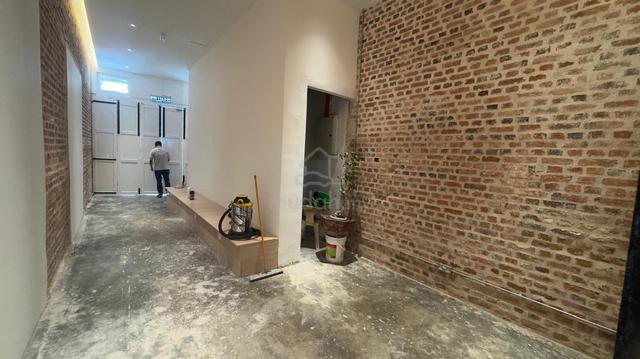 Ground floor shophouse lebuh victoria heritage tourist armenian street 2