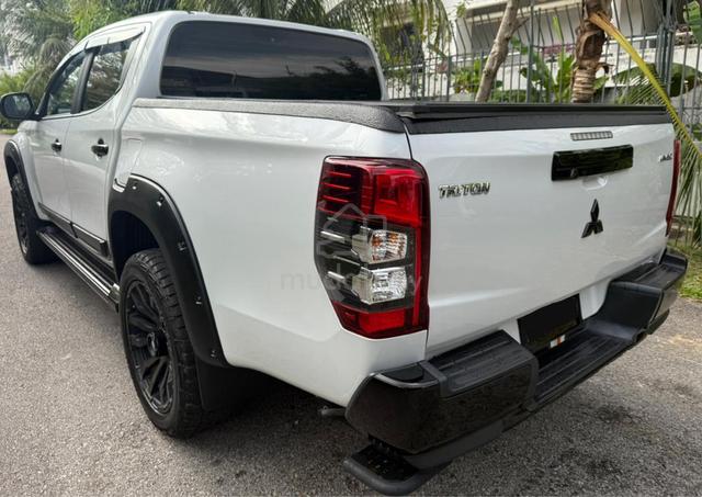 2022 /23 Mitsubishi TRITON 2.4 VGT PREMIUM (A) FSR - 5