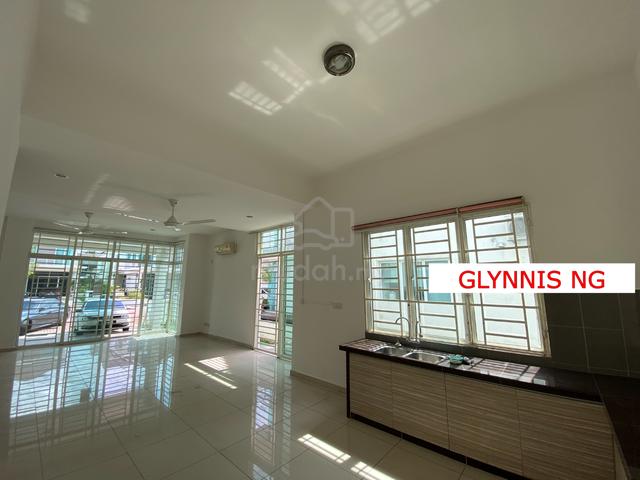 2S Semi D Halaman Juru Setia Parkview Residence 1