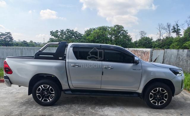 2023 Toyota HILUX 2.4 V Newfacelift 4x4 6-speed(A) - 4