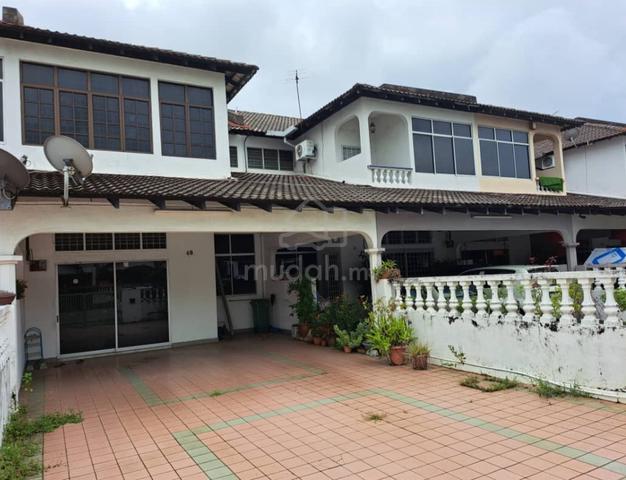 KUANTAN Gardens 2-storey Terrace 4 rooms 3 bathrooms 1