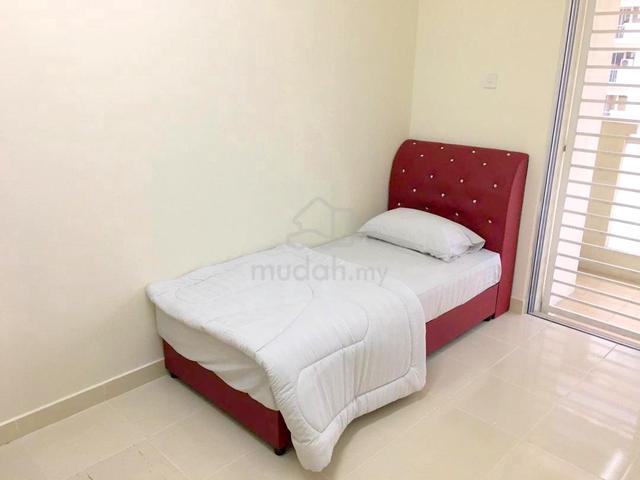 BILIK SEWA SINGLE PEREMPUAN - PLATINUM HILL PV8 -Near LRT Taman Melati 1