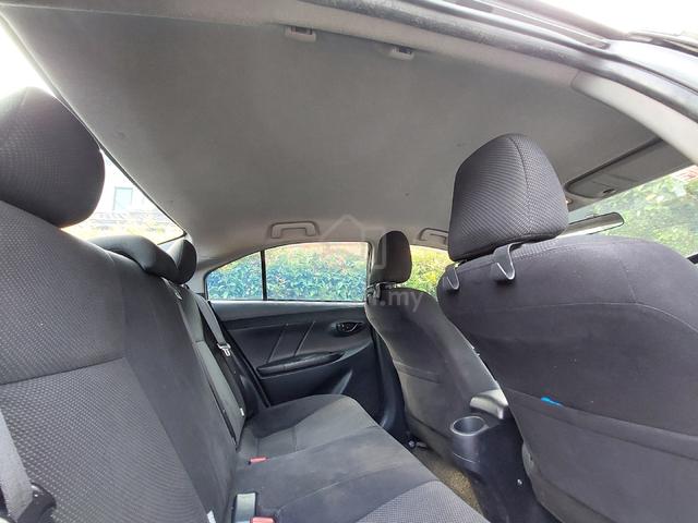 toyota vios 1.5 J - 5