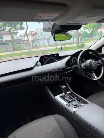 Mazda 3 Sedan 1.5 (Man 2019 | Reg 2020) - 5