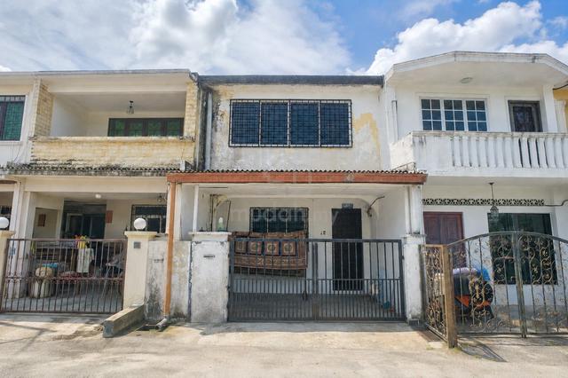 Bumi Lot Double Storey Terrace House 16x55, Taman Selayang Utama 1