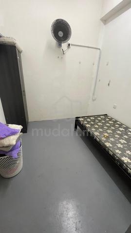 Bilik Sewa Single (Perempuan) at Kelapa Sawit - Kulai 1
