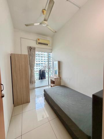 Skypod Puchong| Female Unit Single Room with Private Balcony β€οΈβπ₯ 1