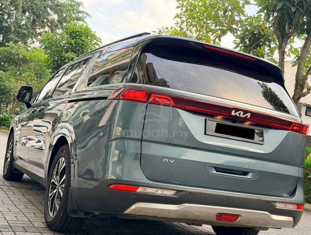 ONLY 55K KM⭐Kia CARNIVAL 2.2 DIESEL 11 SEATER 2022 - 4