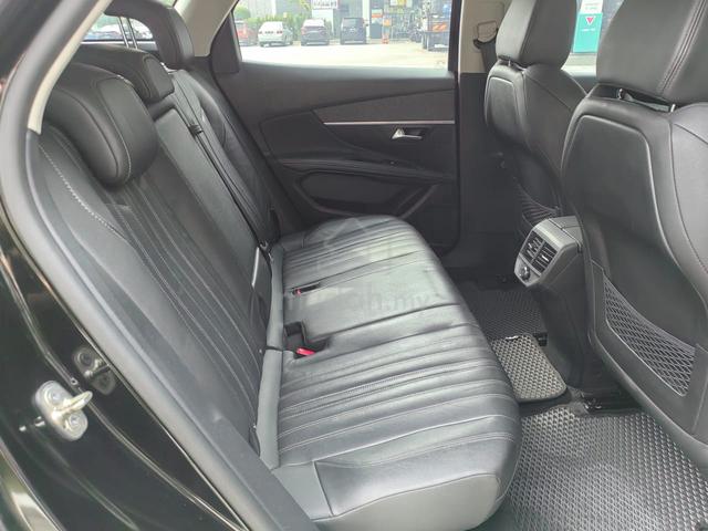 Peugeot 3008 1.6 Allure PLUS S/ROOF P/BOOT 360cam - 5