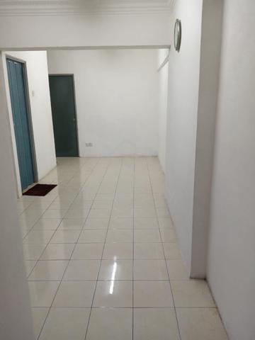 Puncak Erskine 1