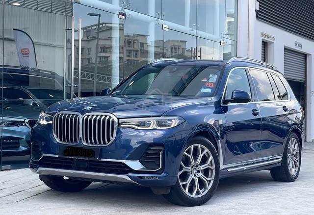 2022 BMW X7 xDrive40i Pure Excellence Low Mileage - Cars for sale in ...