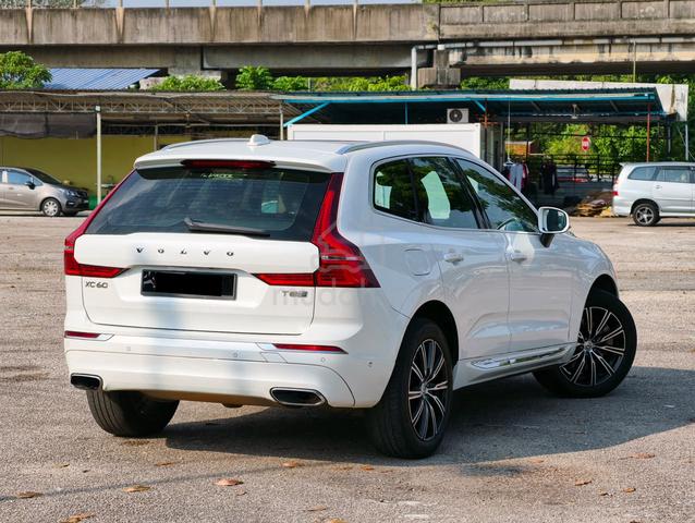 2019 Volvo XC60 2.0 T8 INSCRIPTION LOW ir 3.XX% !! - 5