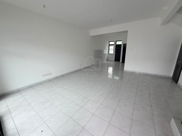 Austin Duta 4/ G&G Double Storey Terrace 22x70sf Brand New Original 1