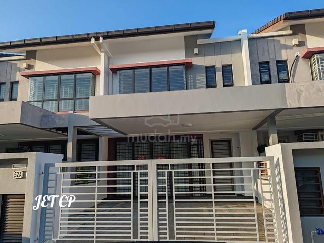 Jalan Mahligai Bandar Bukit Raja Klang double storey for SALE ! 1