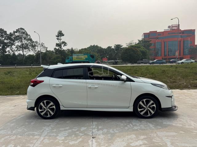 2023 Toyota YARIS 1.5 E MY19 XP150 FACELIFT (A) - 3