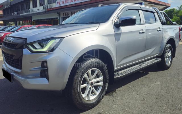 2022 Isuzu D-MAX DC 1.9 A PREM 4WD FL (AT) (4X4)🩶 - 1