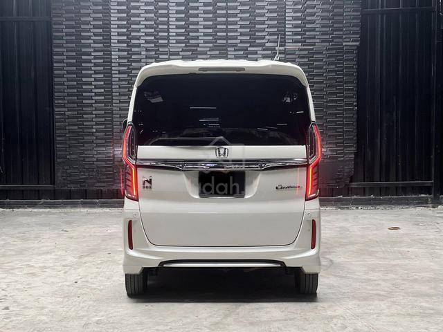 2017 Honda N BOX 660 CUSTOM (A)FU/LL LOAN - 4