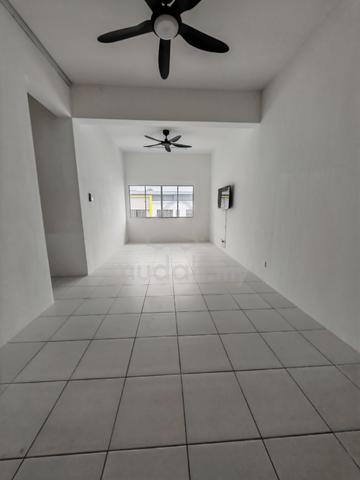 Residensi Acacia 1