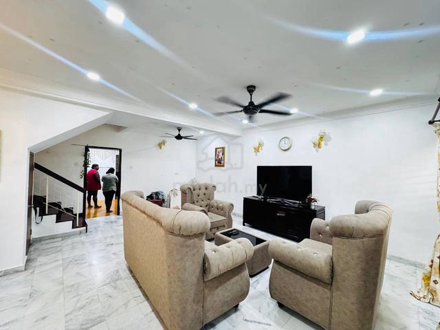 Prime Area! Taman Bukit Indah Ampang Selangor. Terrace House For Sale 1