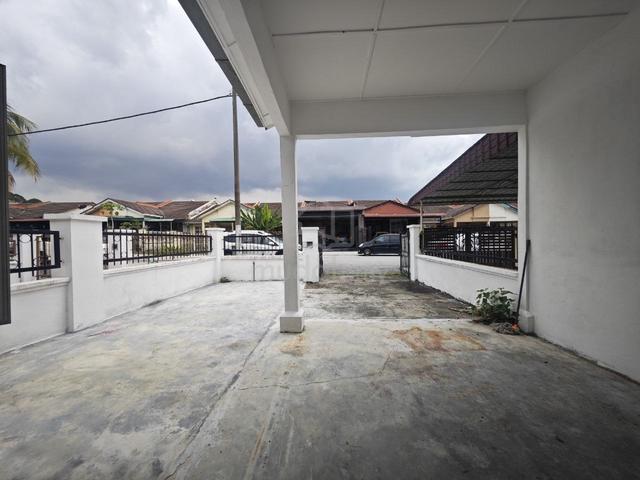 FREEHOLD Single Storey Taman Desa Cempaka, Nilai - Below Market 1