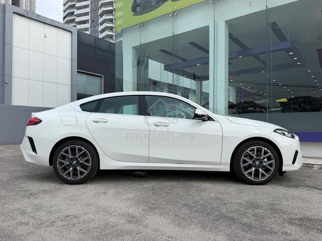2026 Bmw 218 1.5 (A) 8XXKM LIKE NEW!!! UNDER/WRRTY - 5