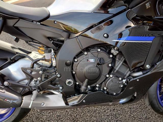 Carousel Image