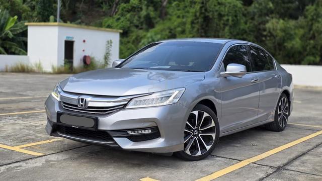2017 Honda ACCORD 2.4 VTI-L FACELIFT FREE WARRANTY - 1