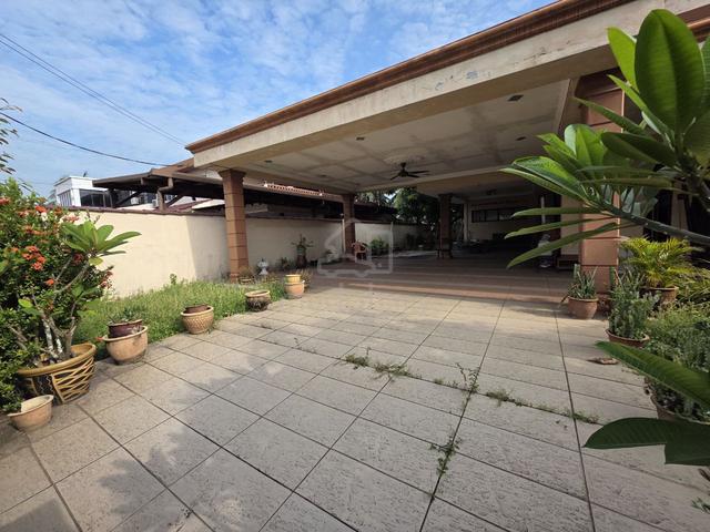 BIGš„Double Storey Semi D Jalan Sri Mersing Taman Sri Andalas, Klang 1
