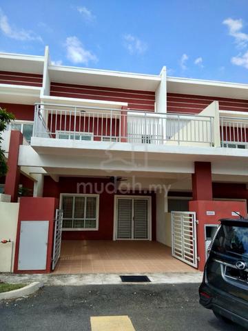 Warisan Villa Nilai - House For Rent 1