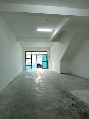 Ground Floor Shop 20x65 Alam Avenue Shah Alam for rent 1