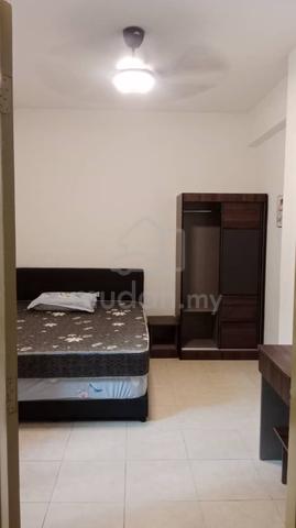 Room to let near Publika / Mont Kiara 1