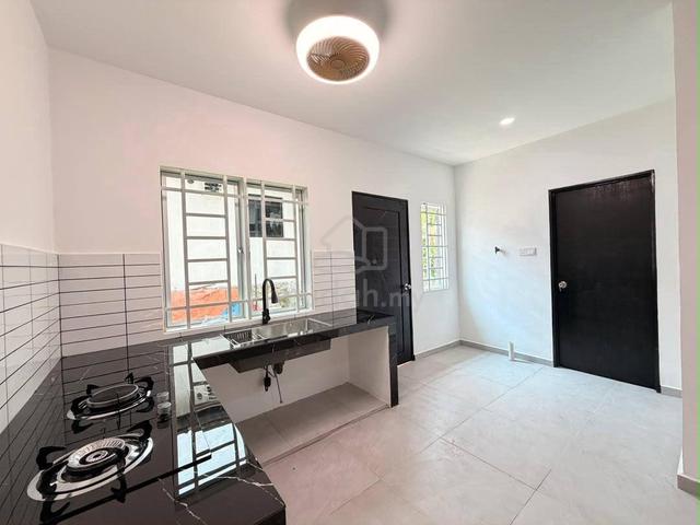 *Fully Renovated* 2 Storey Kemboja Rawang 1