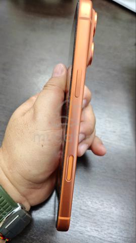 iPhone 17 Pro Max 512GB, Like New - photo 5 of 6