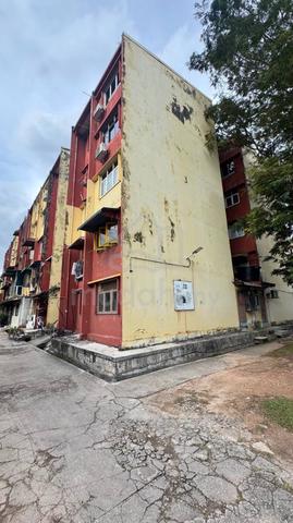 Flat PKNS Seksyen 19 Shah Alam 1