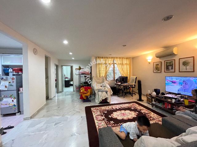 Goodyear Court 9 1