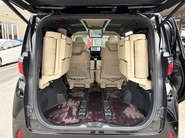 2025 Toyota ALPHARD 2.4 EXECUTIVE LOUNGE MODELSTA - 3