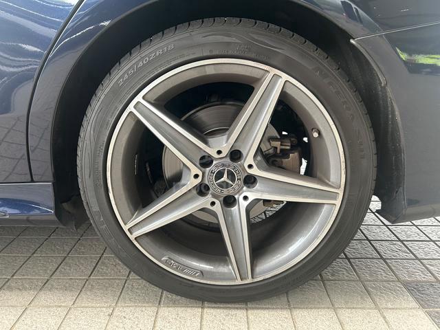 2018 Mercedes Benz C200 AMG (A) Direct owner - 4