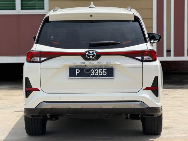 2022 Toyota VELOZ 1.5 (A) READY UNIT + NICE NO PLT - 4
